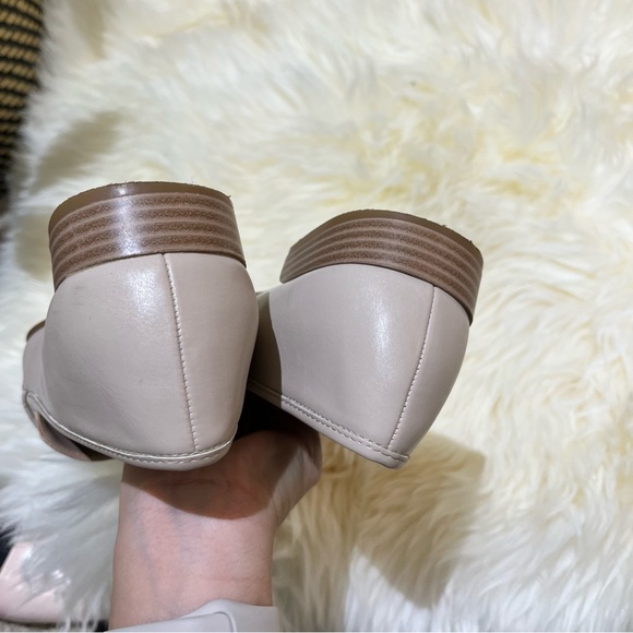 Aldo flats (No shoe box) - Picture 4 of 9